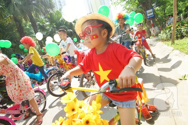 Quốc tế thiếu nhi: 500 trẻ em Thủ đô đạp xe vì biển đảo quê hương 17