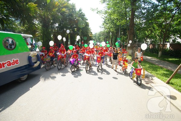 Quốc tế thiếu nhi: 500 trẻ em Thủ đô đạp xe vì biển đảo quê hương 15