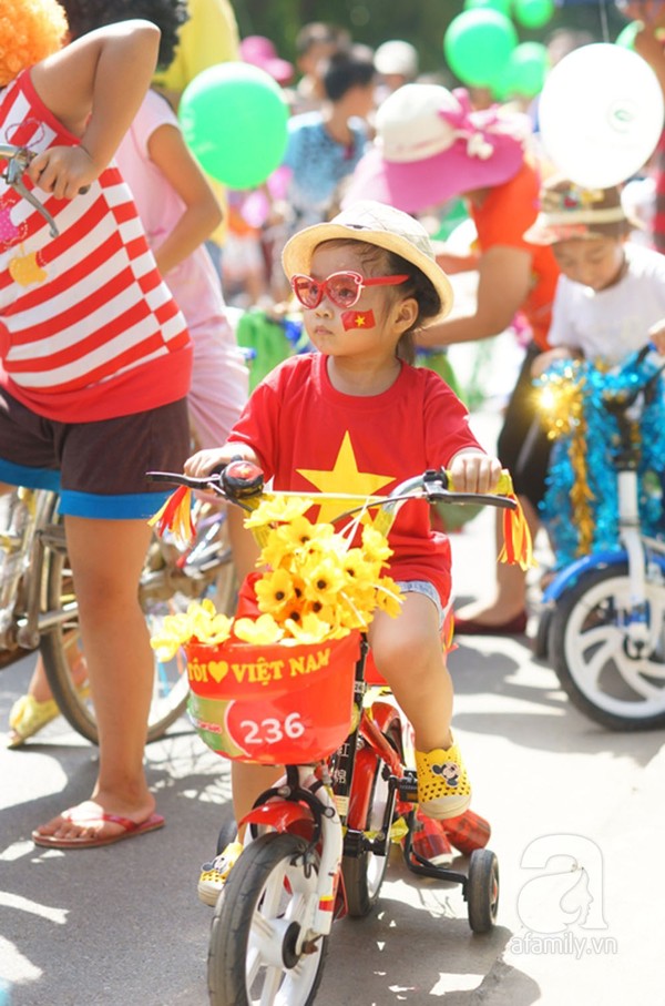 Quốc tế thiếu nhi: 500 trẻ em Thủ đô đạp xe vì biển đảo quê hương 6