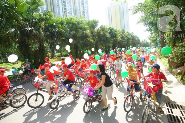 Quốc tế thiếu nhi: 500 trẻ em Thủ đô đạp xe vì biển đảo quê hương 18
